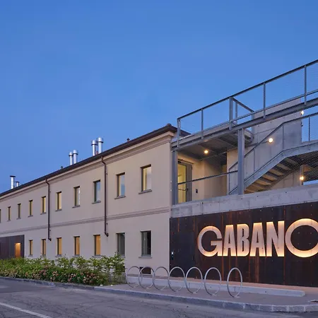 Hostel Gabanon